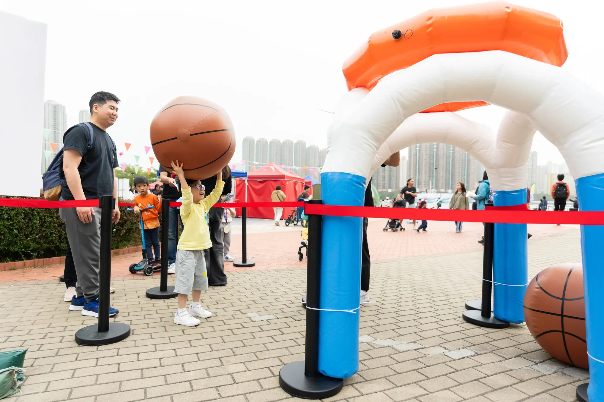 Roving Carnival of the NG, the NGD and the NSOG held at the Tsuen Wan Park Plaza.
