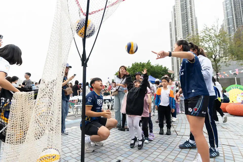 Roving Carnival of the NG, the NGD and the NSOG held at the Tsuen Wan Park Plaza.