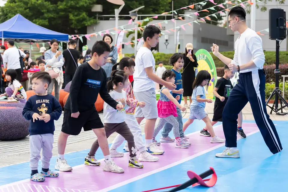 Roving Carnival of the NG, the NGD and the NSOG held at the Tsuen Wan Park Plaza.